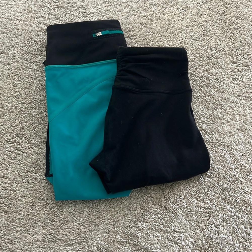 2 lulu leggings for $55. All size 4 and lululemon